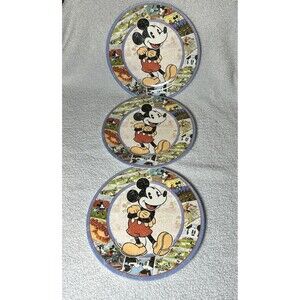 Set of 3 Mickey Mouse Comicbook Plastic Plates Disney by Zak Designs 11” Dinner